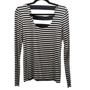 Vince Camuto Women's Size Medium Black White Striped Scoop Neck Long Sleeve Top